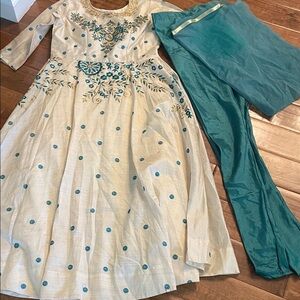 Elegant Cream and Teal Embroidered Salwar Suit